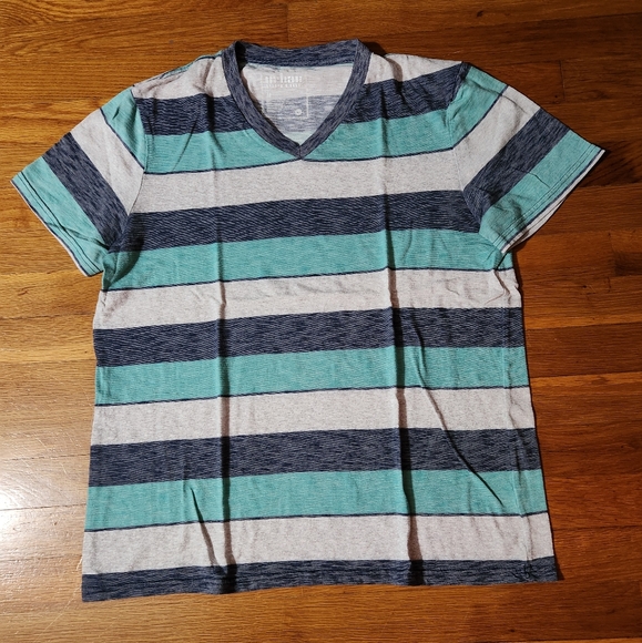 Urban Pipeline Men's V Neck Tshirt - Picture 1 of 3